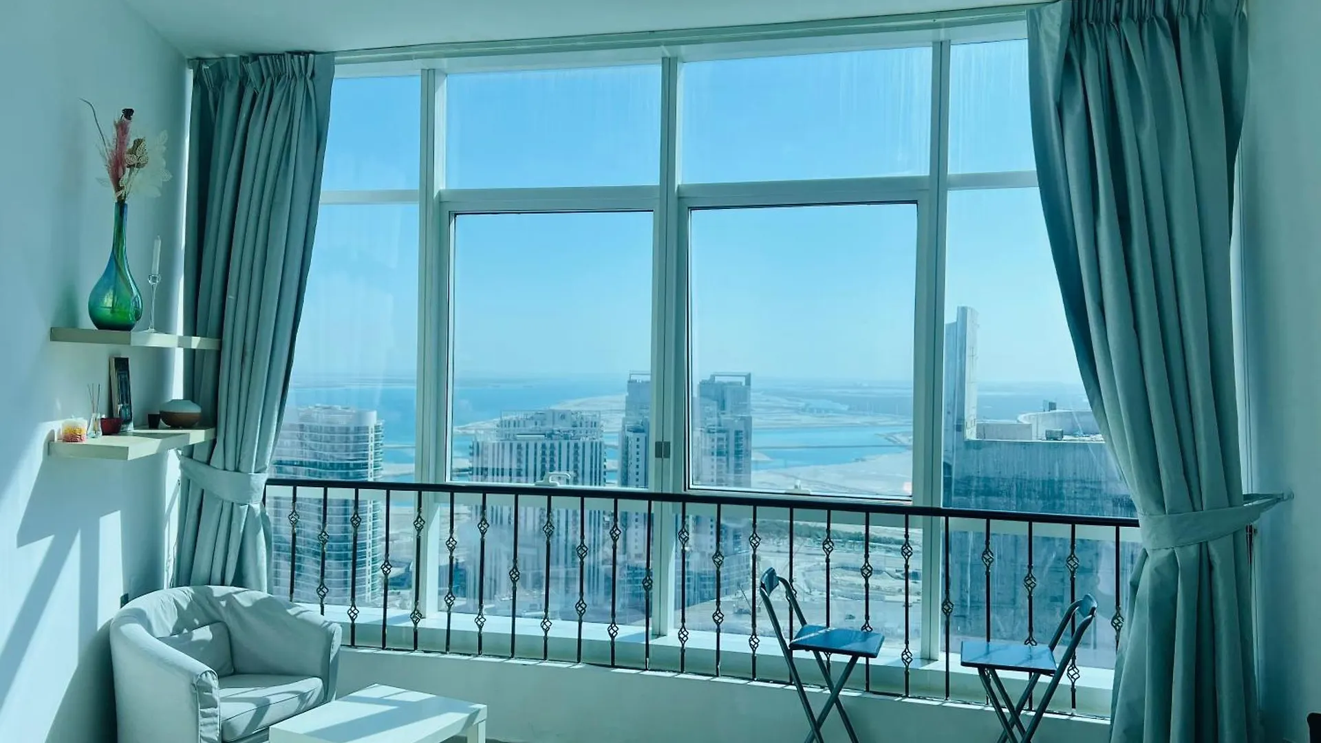 Panoramic Sea View Studio Abu Dhabi 0*,